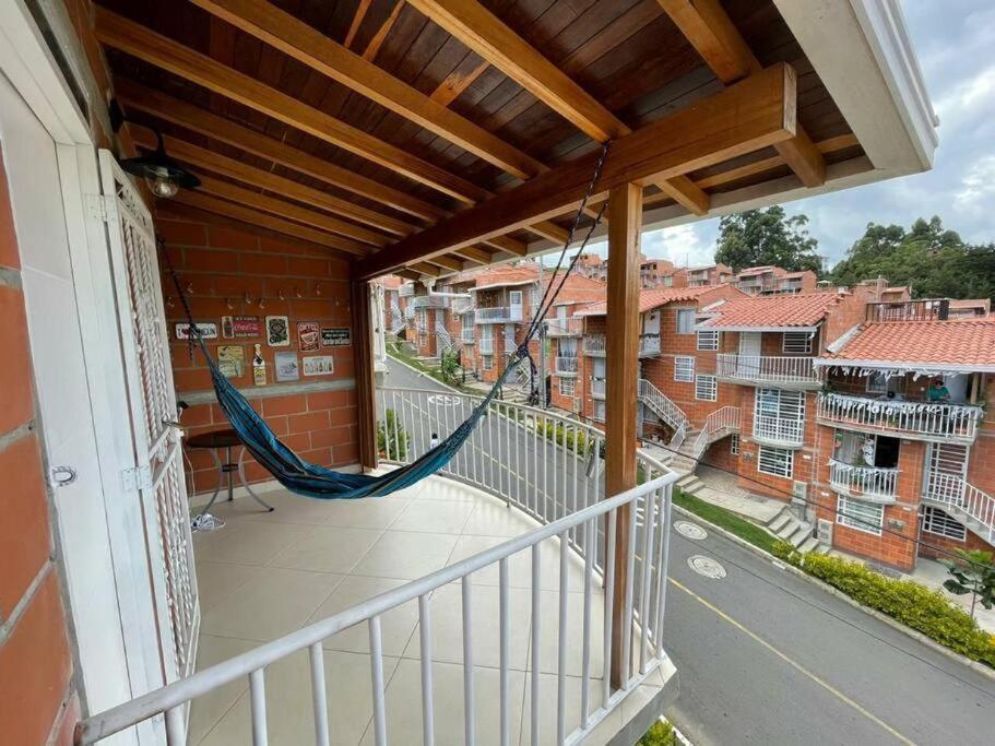 Appartement Comodo Casa A 19 Min Del Aeropuero Jmc à Rionegro Extérieur photo